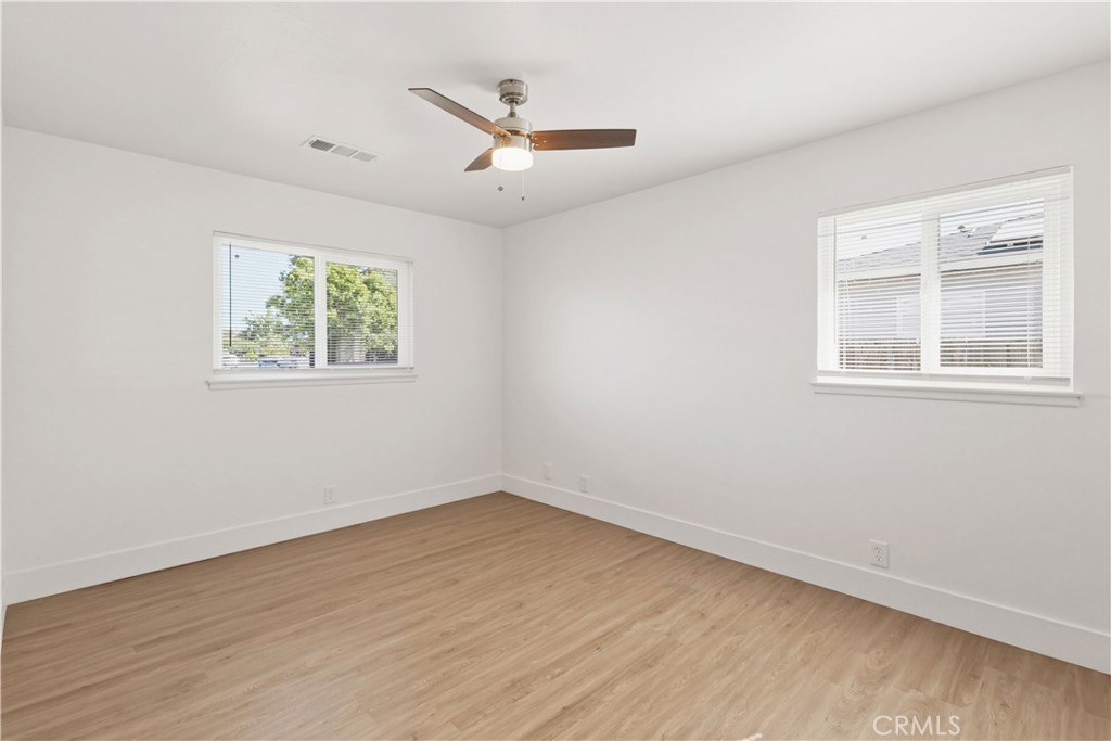 5703 E Hampton, Fresno, CA 93727