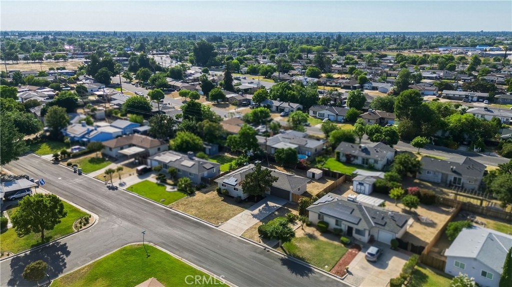 5703 E Hampton, Fresno, CA 93727