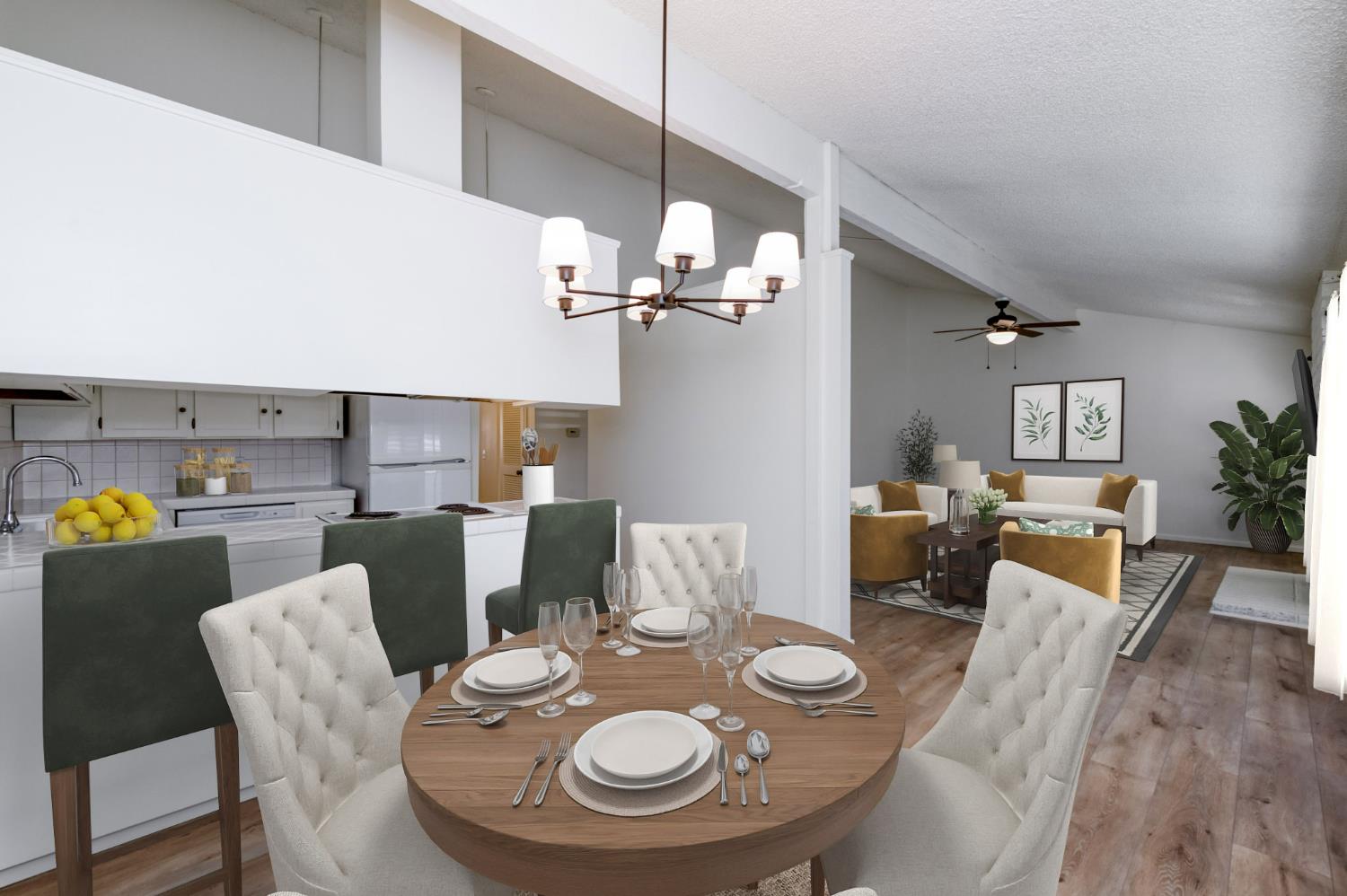 1068 W Browning Ave #B, Fresno, CA 93711