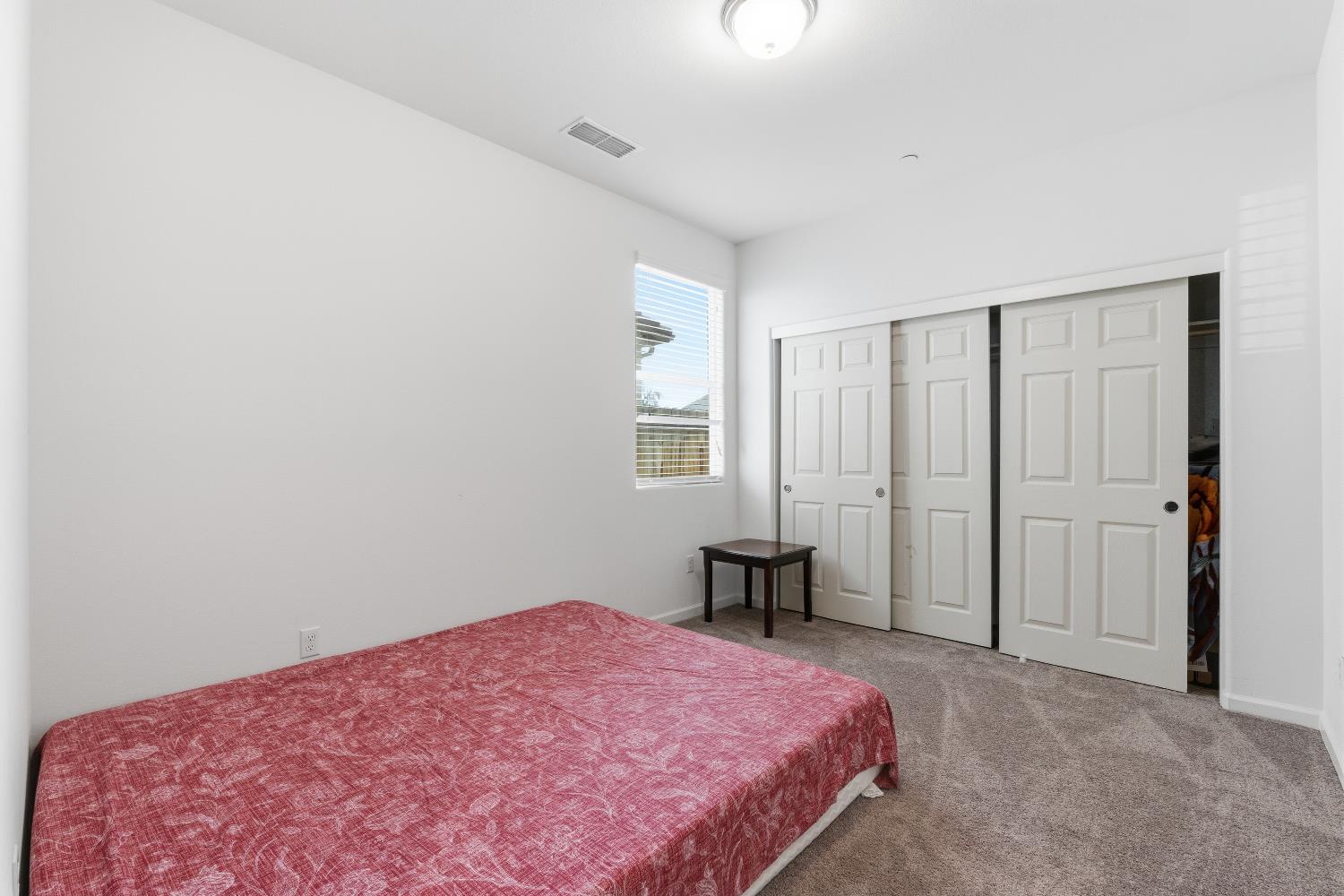 6433 W Acacia Ave, Fresno, CA 93723