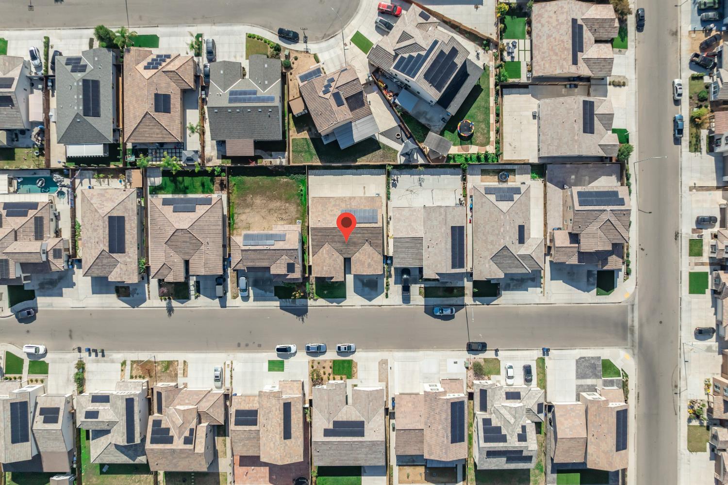 6433 W Acacia Ave, Fresno, CA 93723