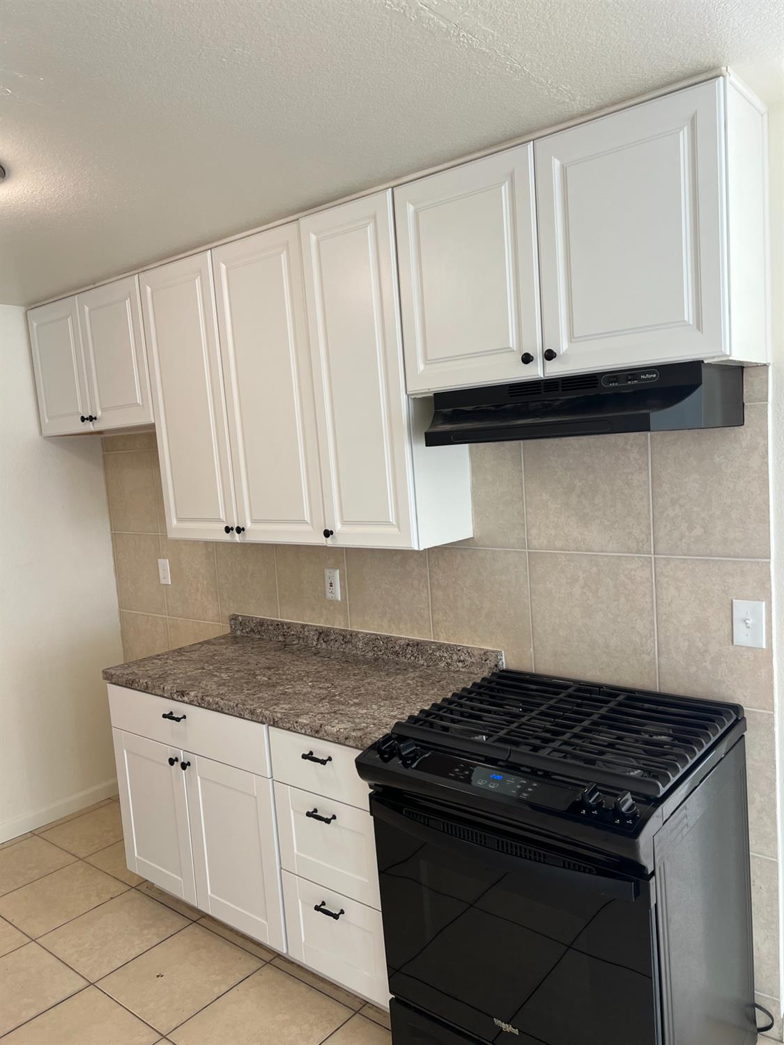 145 E Oleander Ave, Fresno, CA 93706