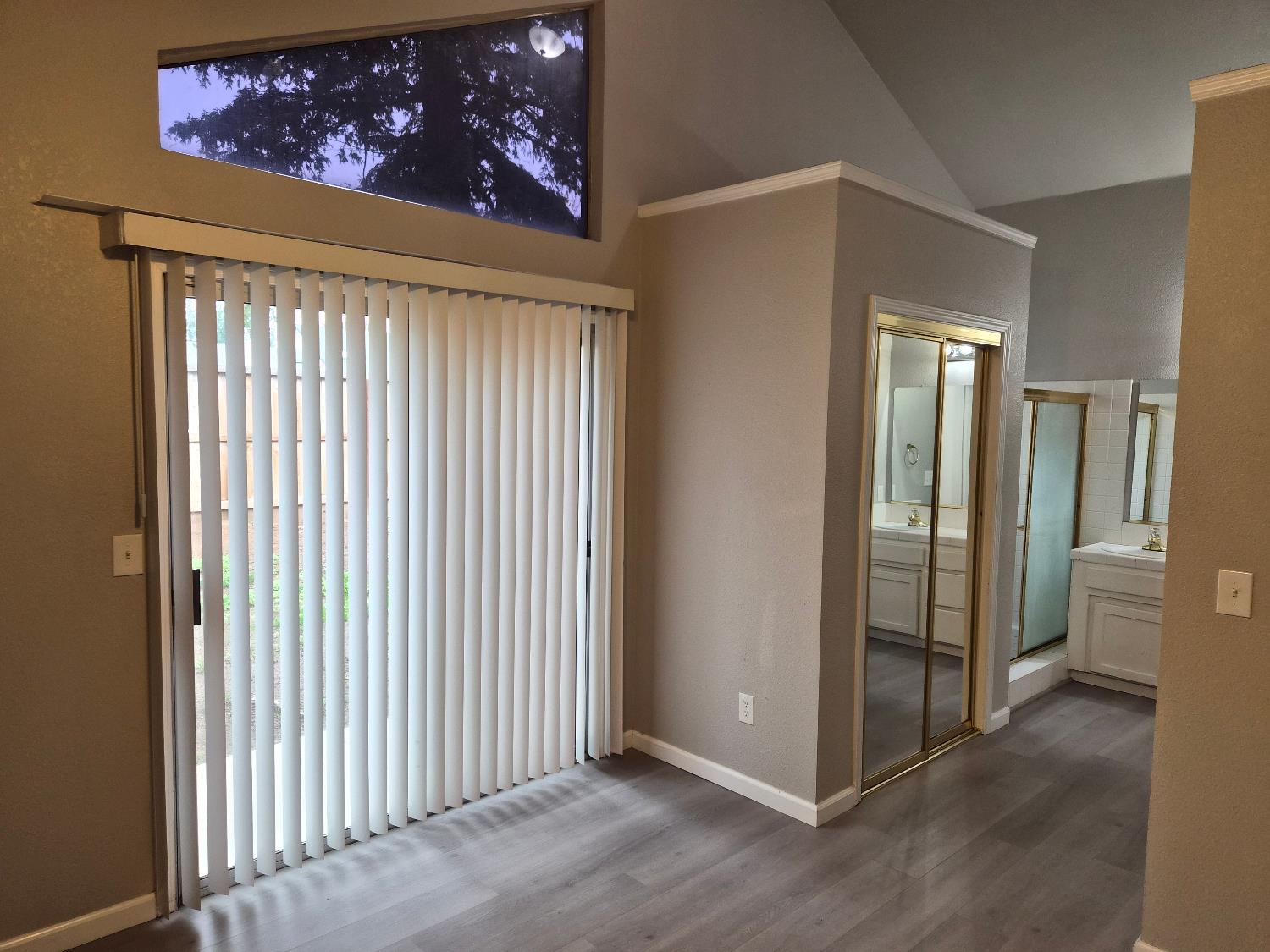 5660 W Tenaya Ave, Fresno, CA 93722