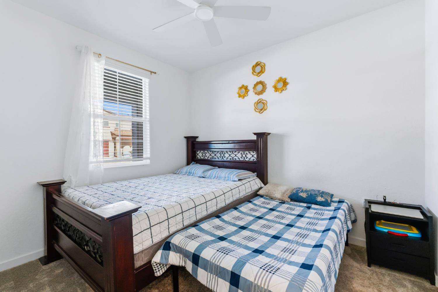 6293 W Willis Ave, Fresno, CA 93723