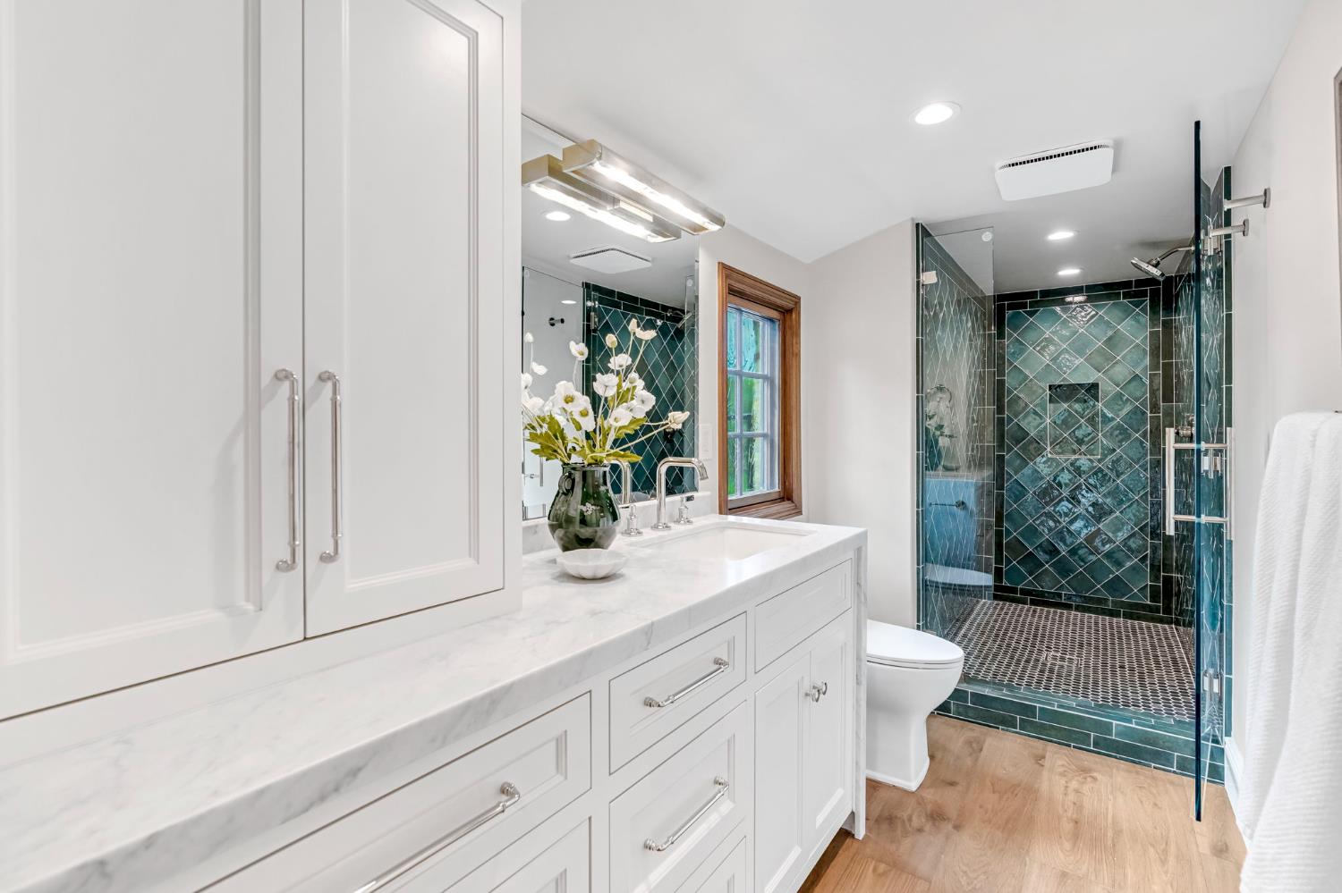 4689 N Van Ness Blvd, Fresno, CA 93704