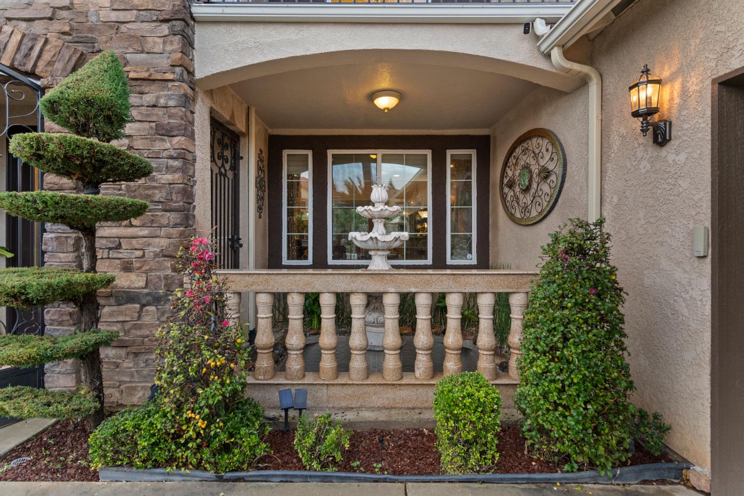 2878 E Omaha Ave, Fresno, CA 93720