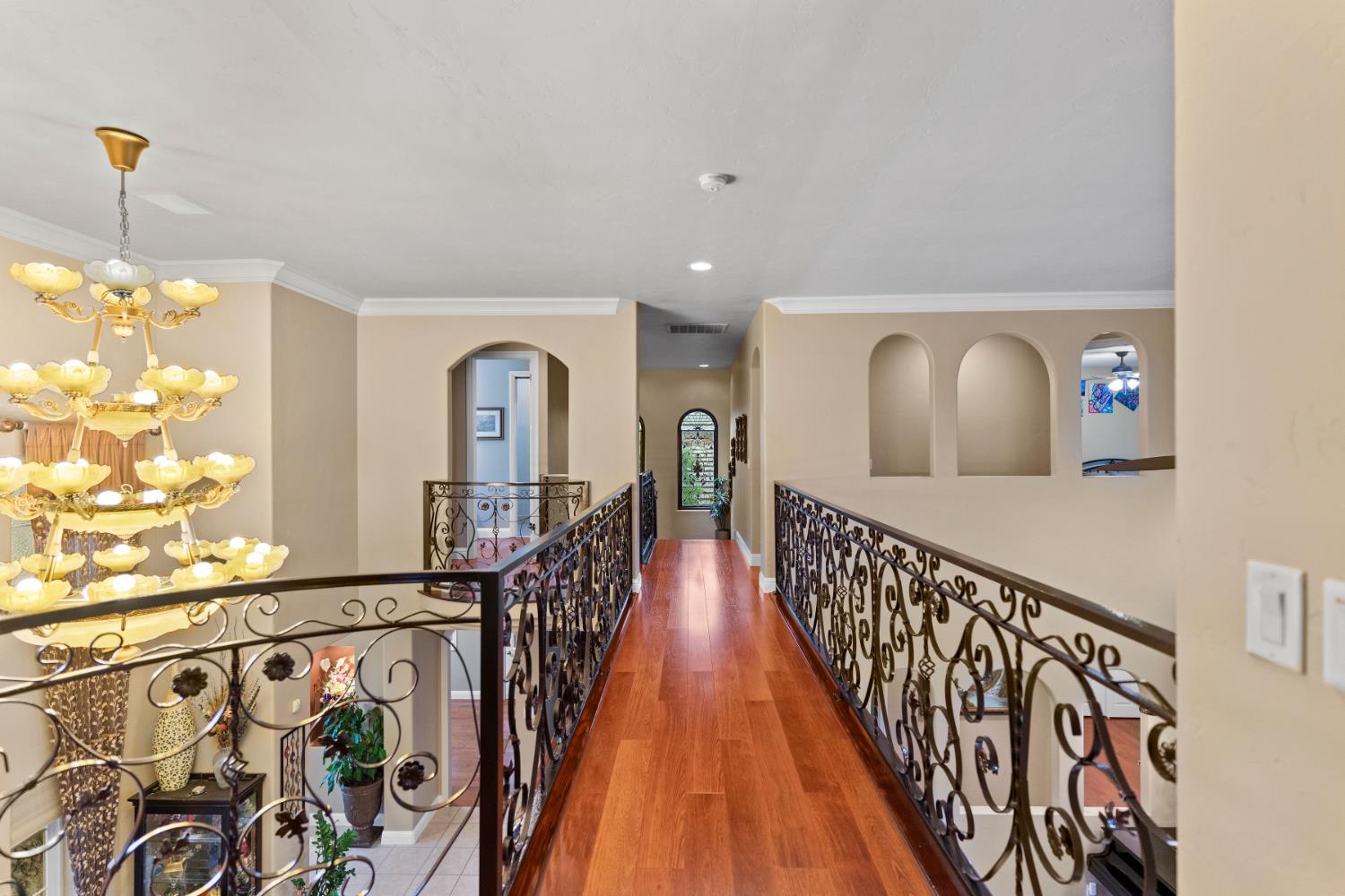 2878 E Omaha Ave, Fresno, CA 93720