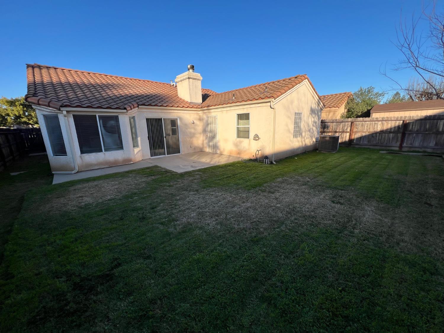 1831 E Chennault Ave, Fresno, CA 93720