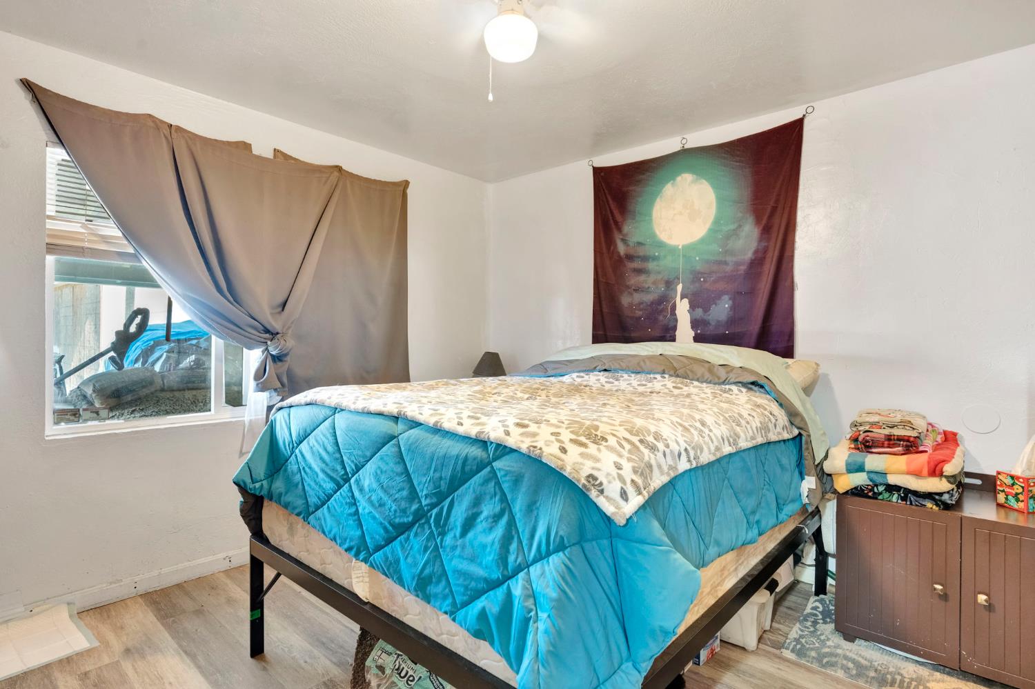 3743 E Mckinley Ave, Fresno, CA 93703