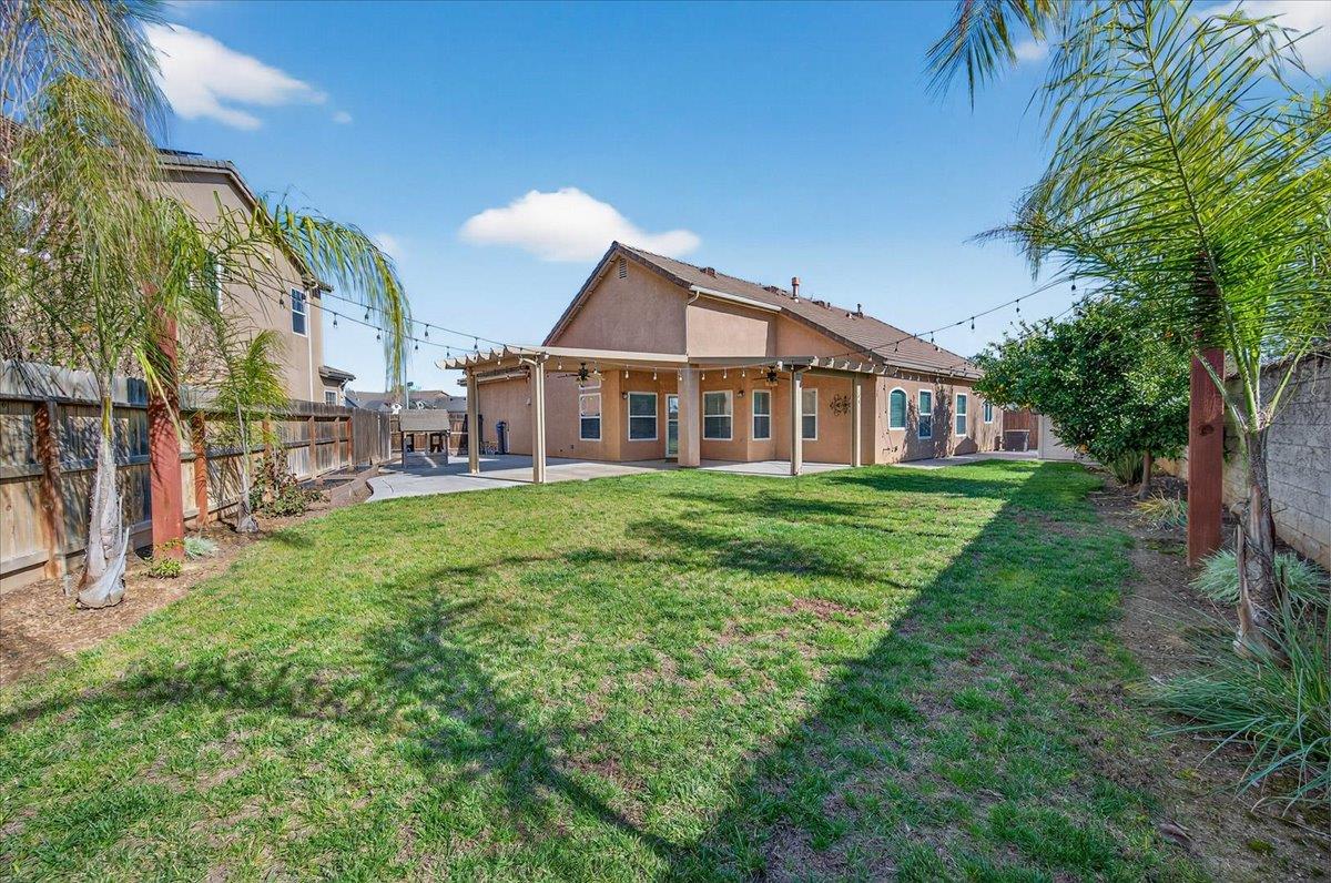 6395 W Portals Ave, Fresno, CA 93723