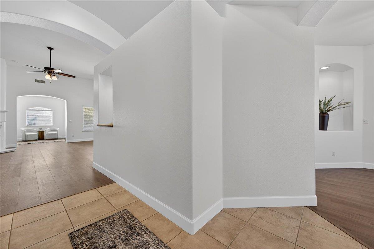 6395 W Portals Ave, Fresno, CA 93723