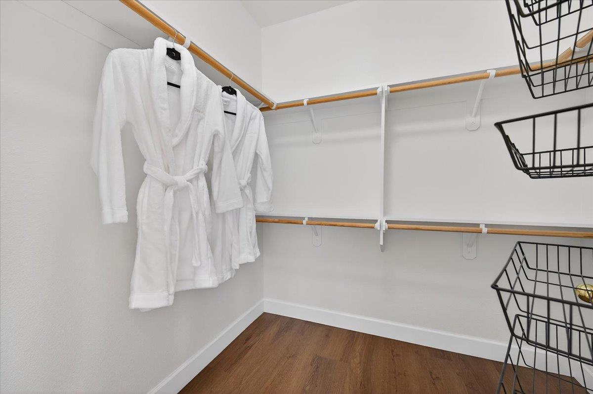 6395 W Portals Ave, Fresno, CA 93723