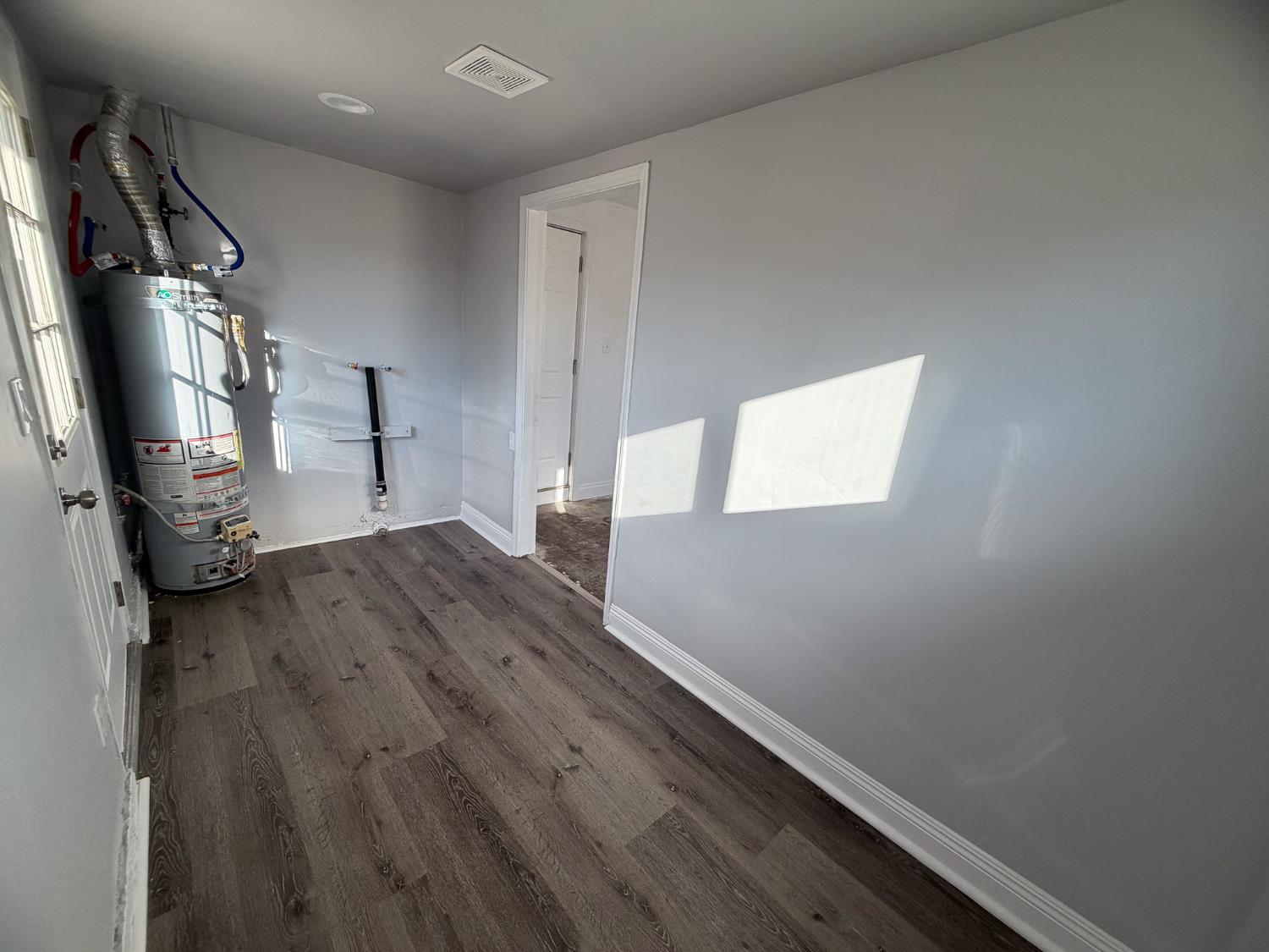 3812 E Clinton Ave, Fresno, CA 93703