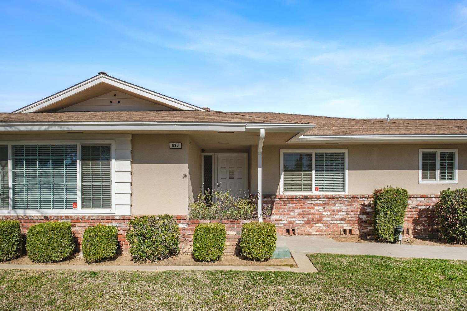 696 W Celeste Ave, Fresno, CA 93704