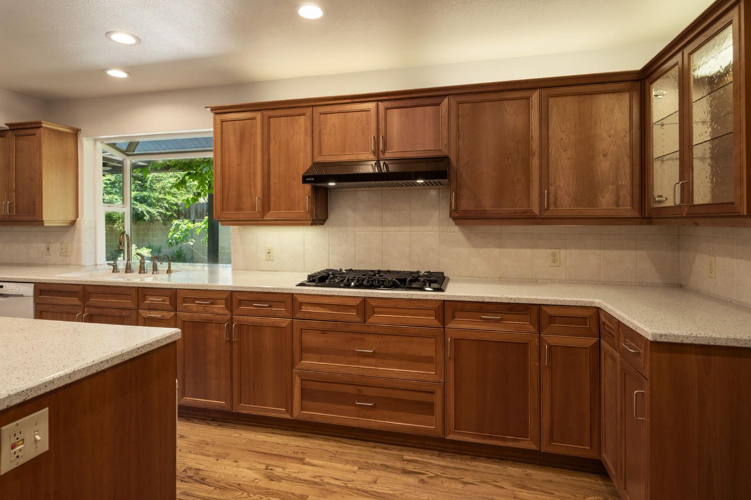 1510 E Austin Way, Fresno, CA 93704