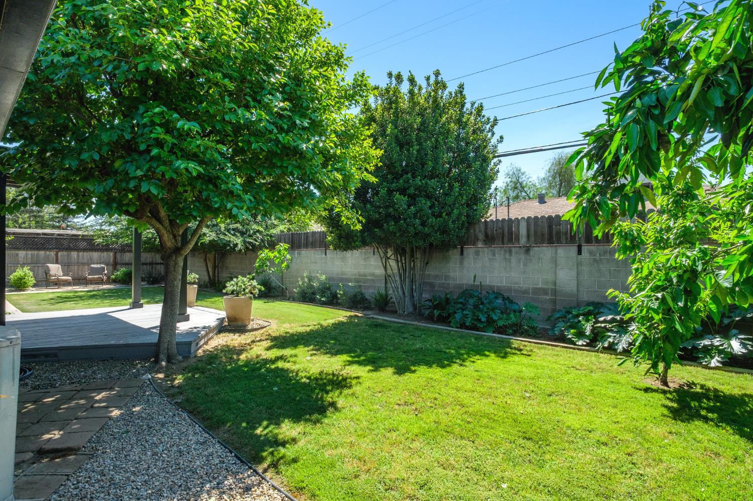 1510 E Austin Way, Fresno, CA 93704