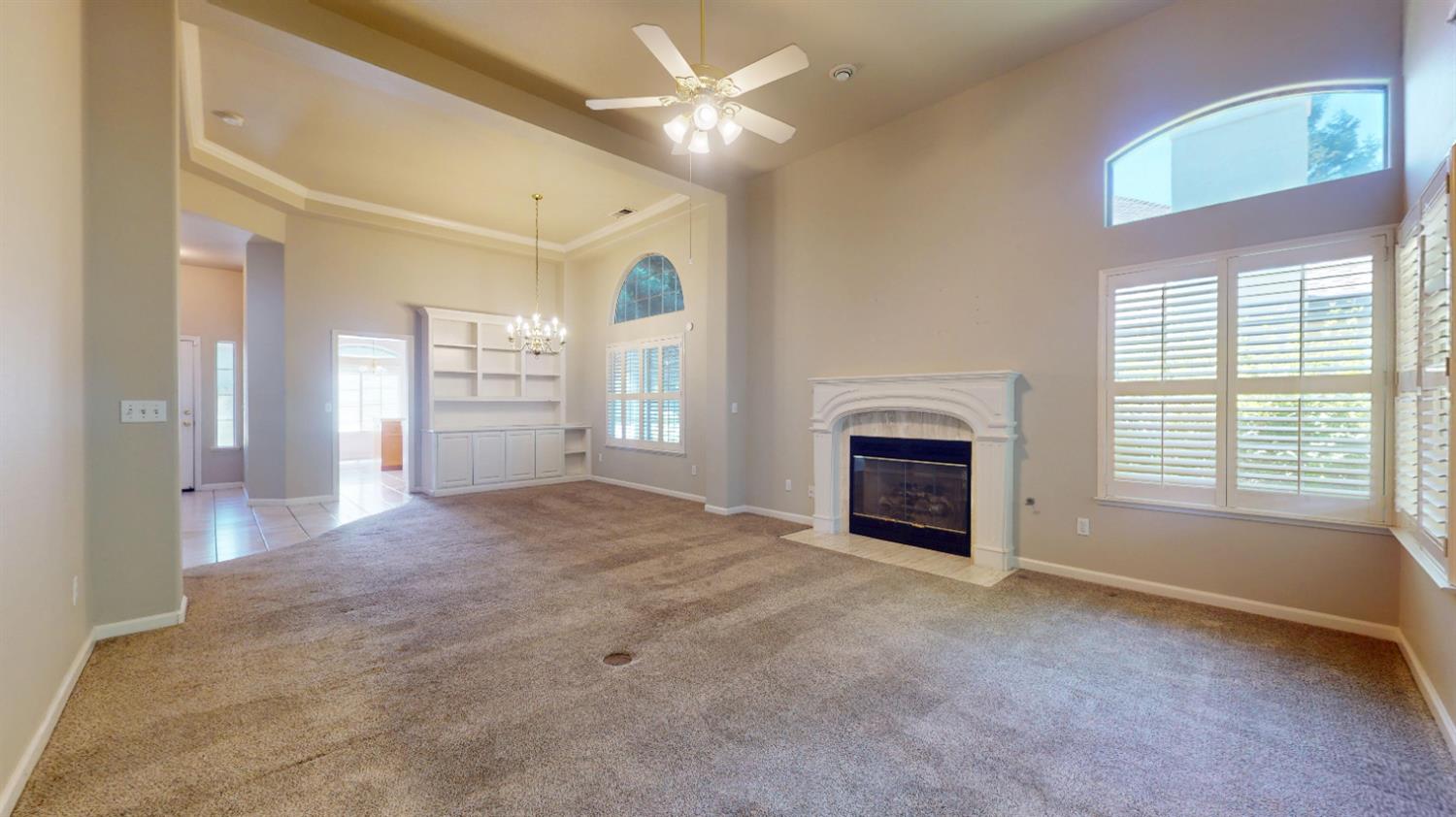 2808 W Brentford Ct, Fresno, CA 93711