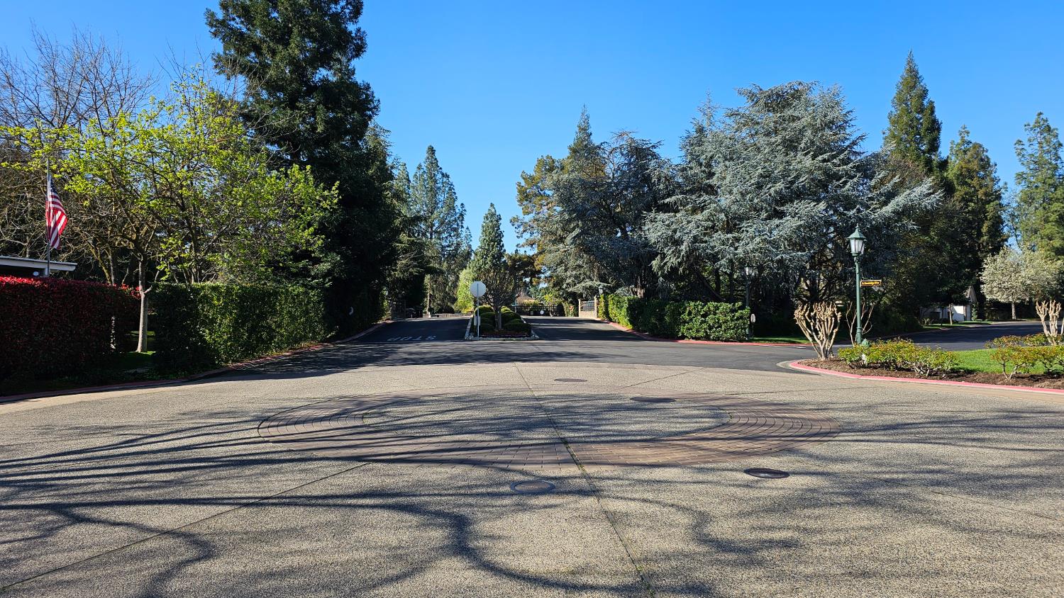 2808 W Brentford Ct, Fresno, CA 93711