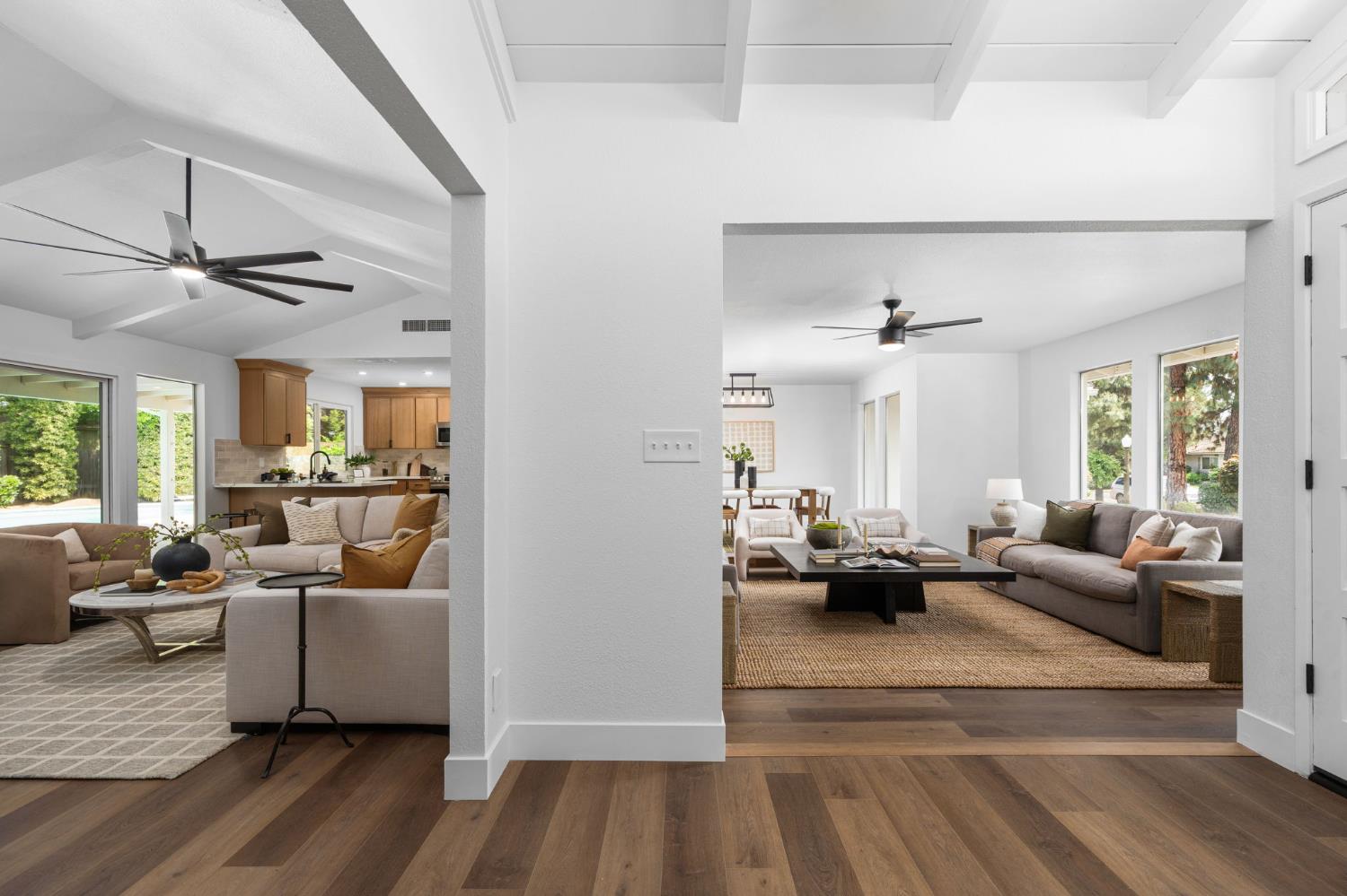 2626 W Scott Ave, Fresno, CA 93711