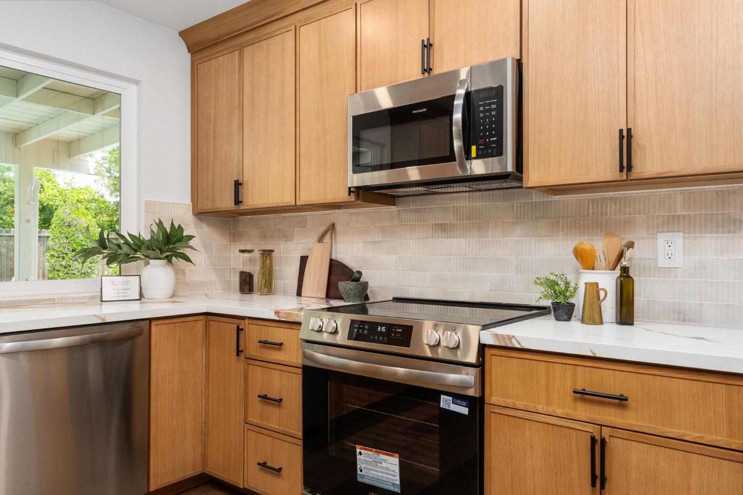 2626 W Scott Ave, Fresno, CA 93711