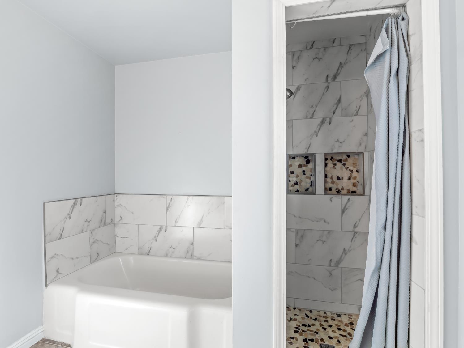 732 W Cortland Ave, Fresno, CA 93705