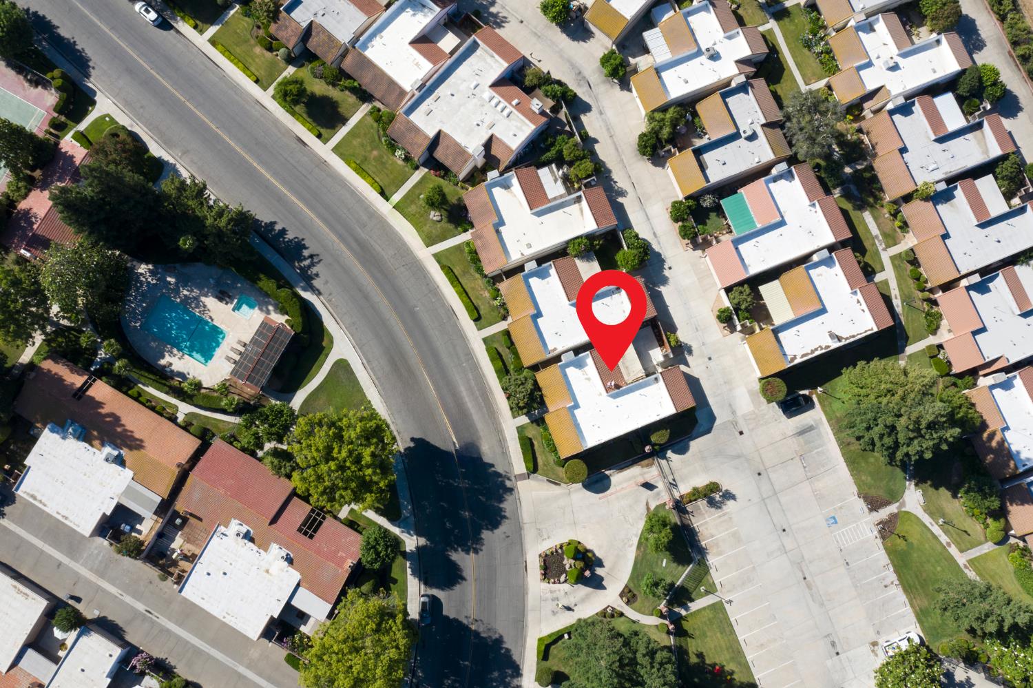 1915 W Santa Ana Ave, Fresno, CA 93705