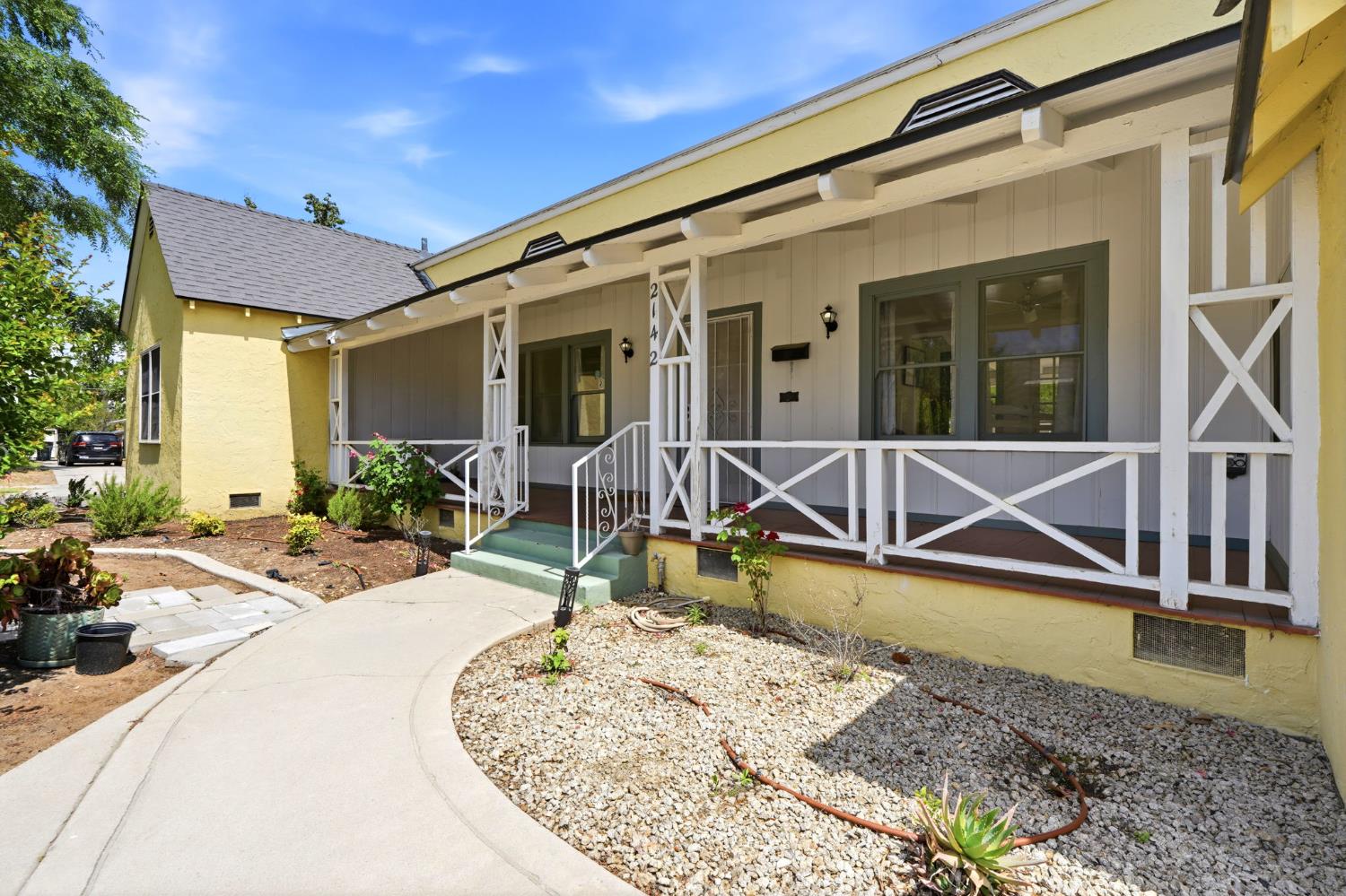 2142 N Wilson Ave, Fresno, CA 93704