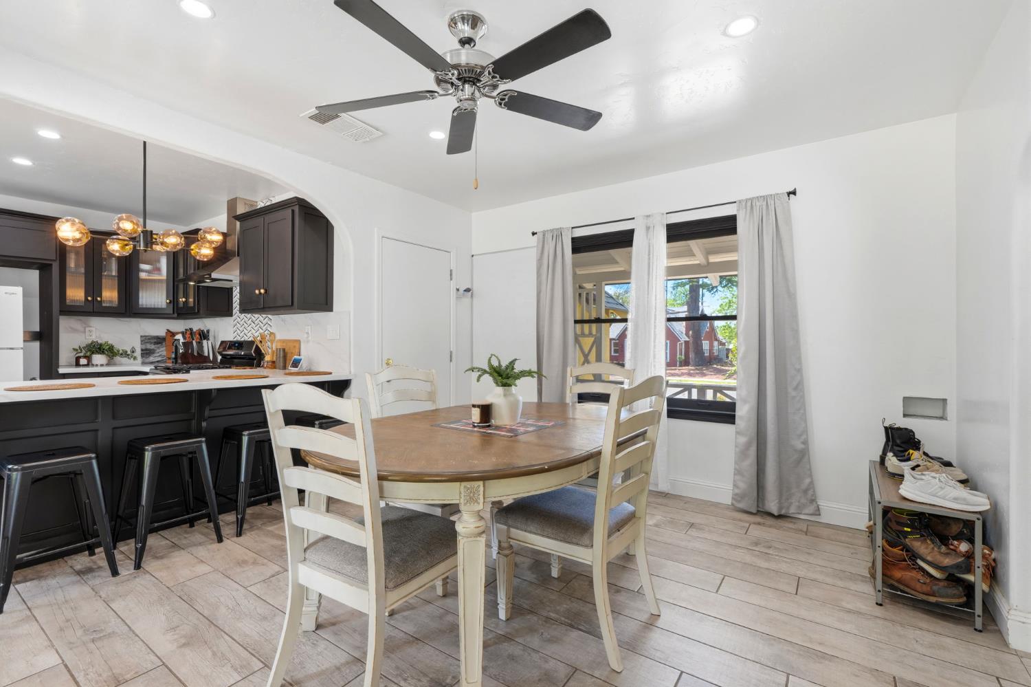 2142 N Wilson Ave, Fresno, CA 93704