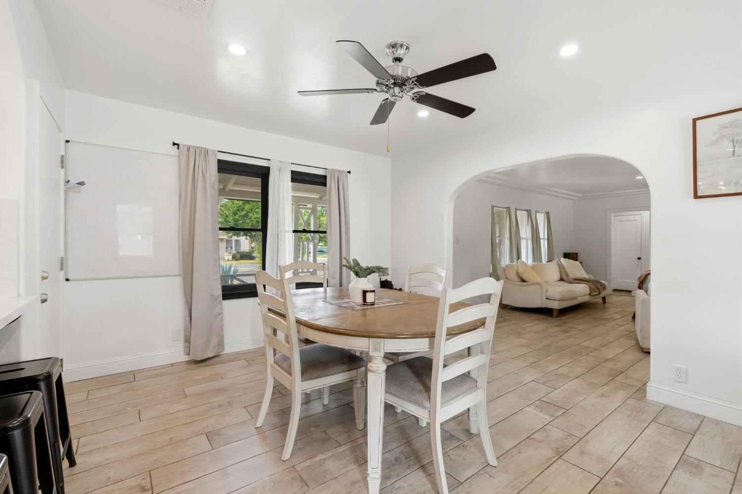 2142 N Wilson Ave, Fresno, CA 93704