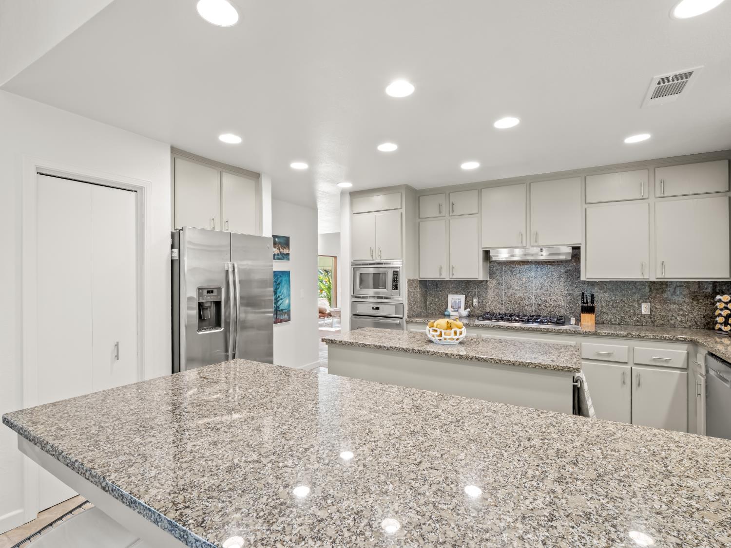 3715 W Birch Ave, Fresno, CA 93711