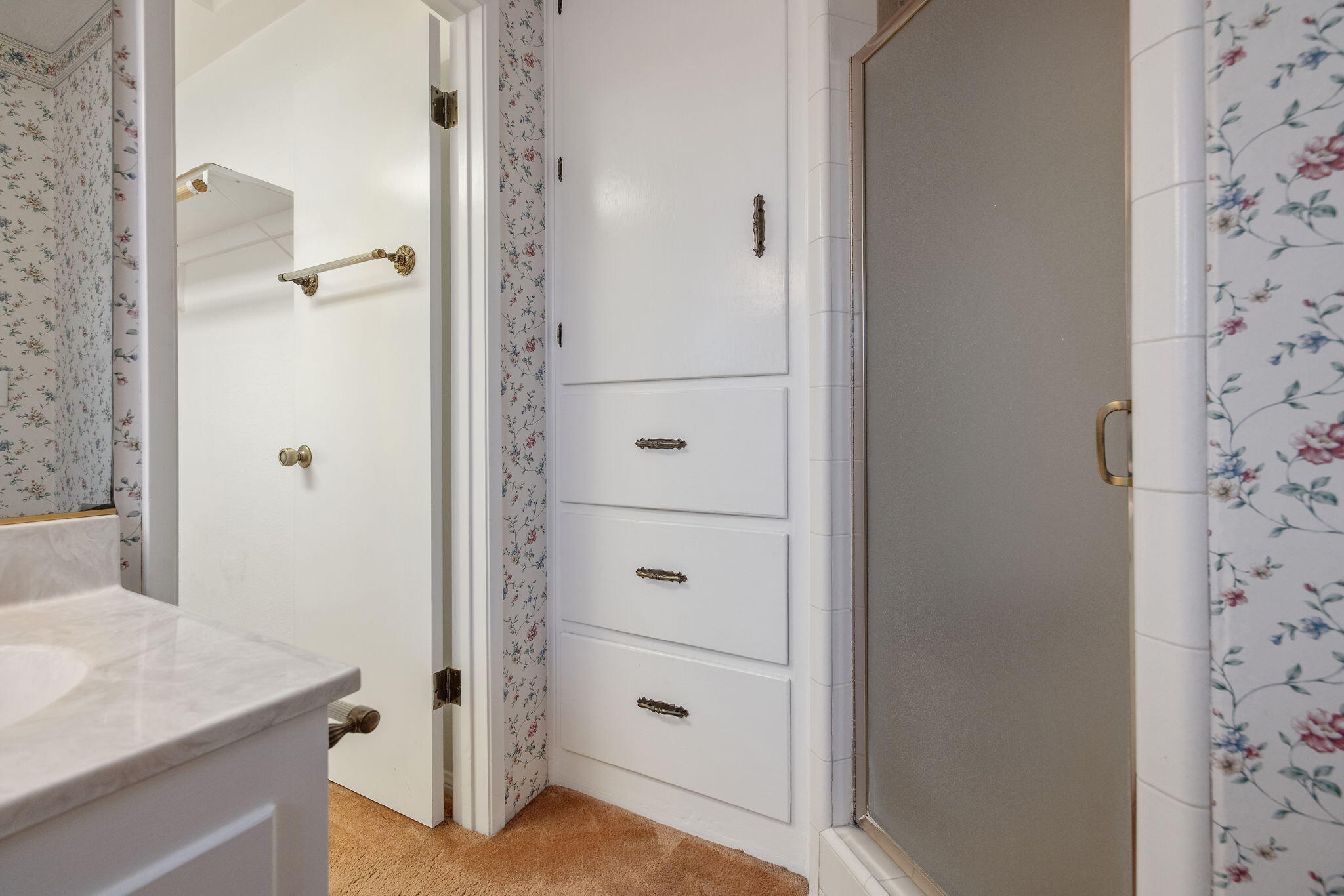 1714 N Blythe Ave, Fresno, CA 93722